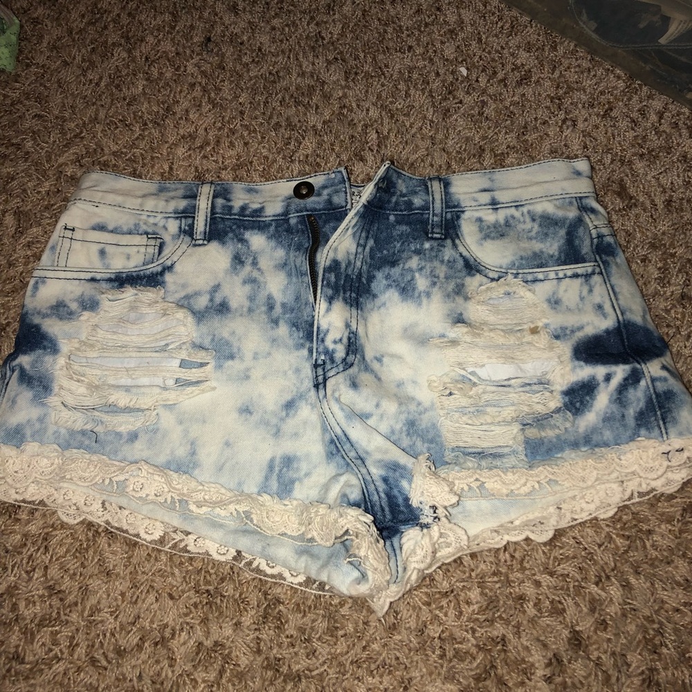 Forever 21 shorts size 29